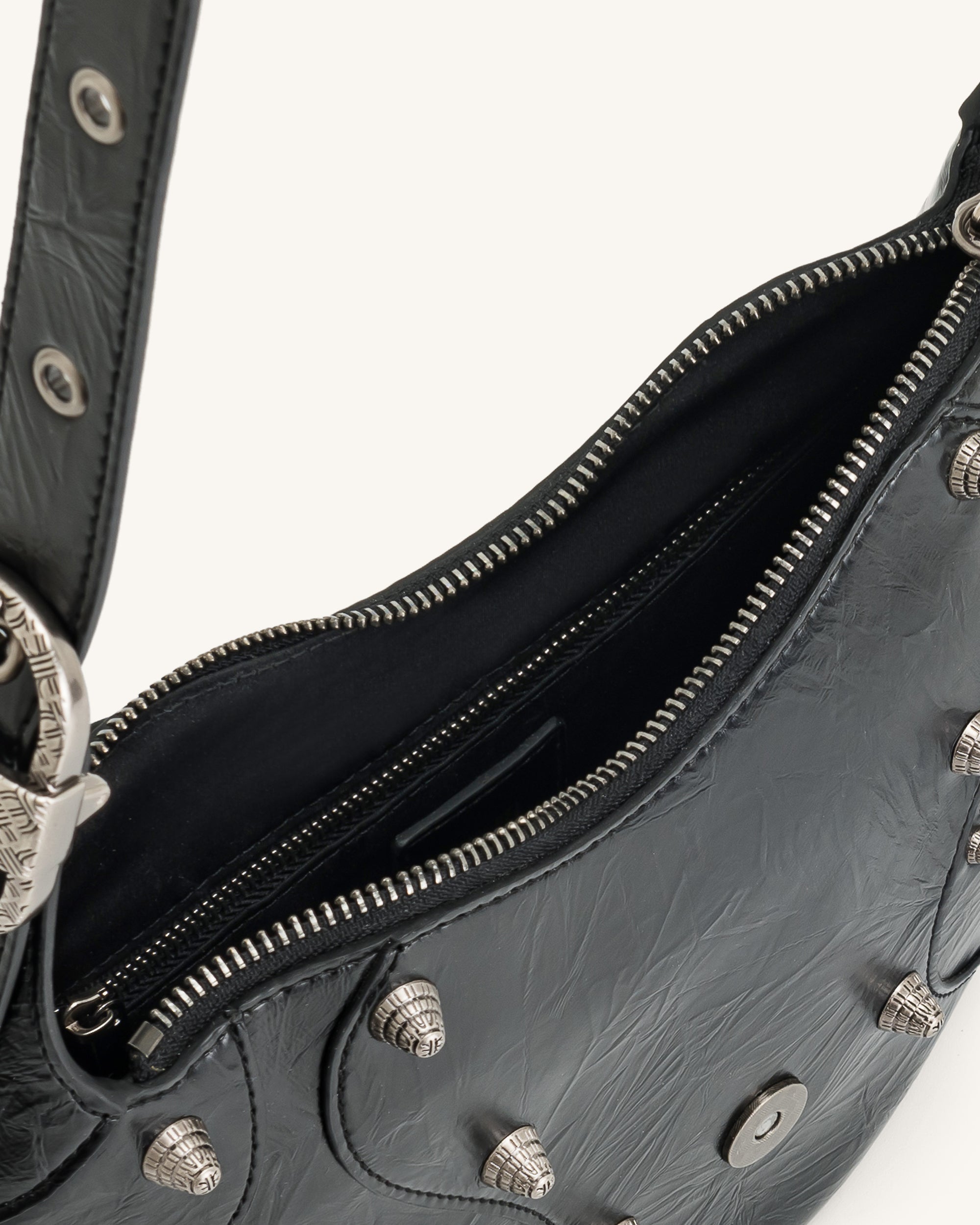 Tessa Crushed Shoulder Bag - Black - Image 5