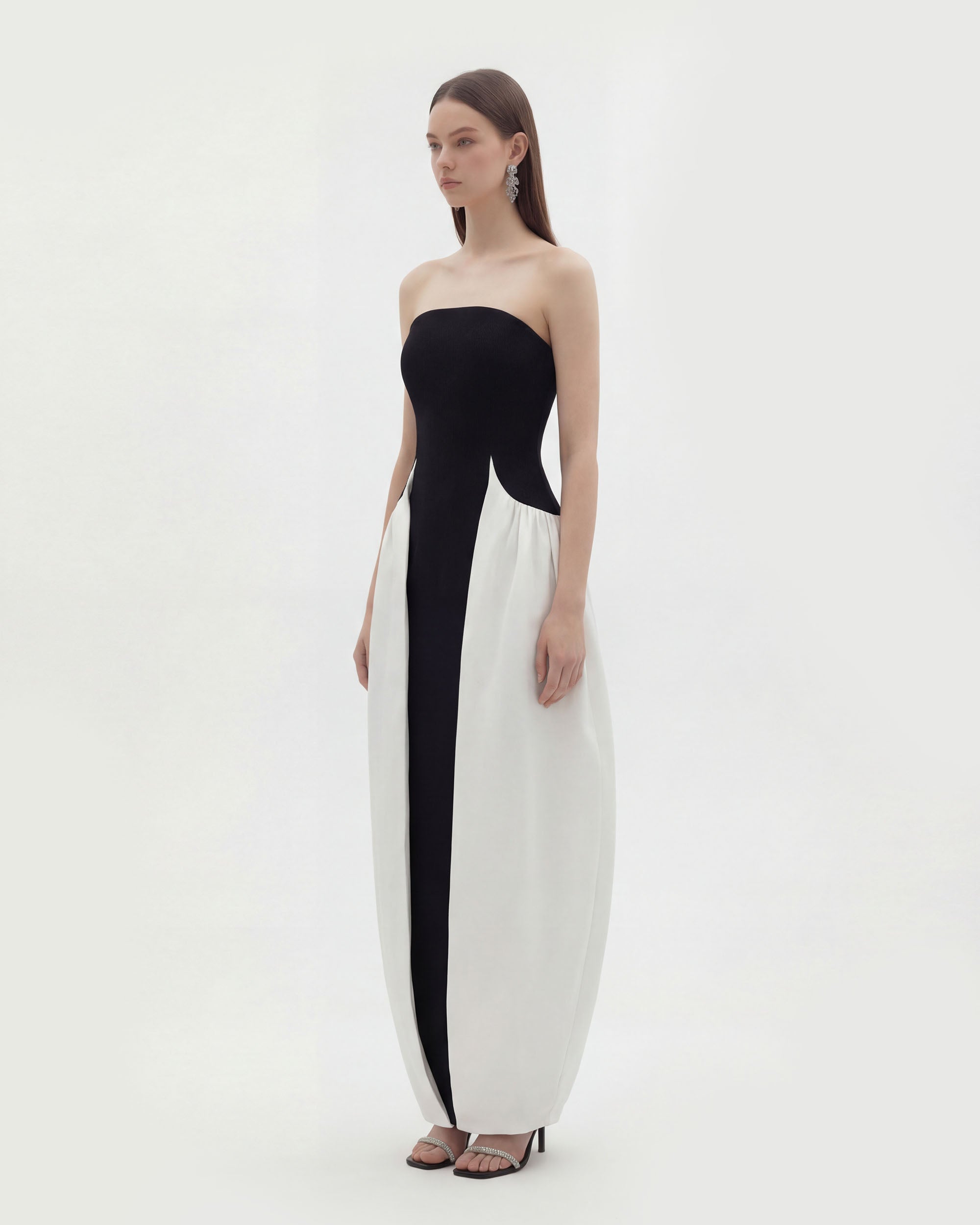 Monochrome Paneled Strapless Sculptural Maxi Dress - Black - Image 2