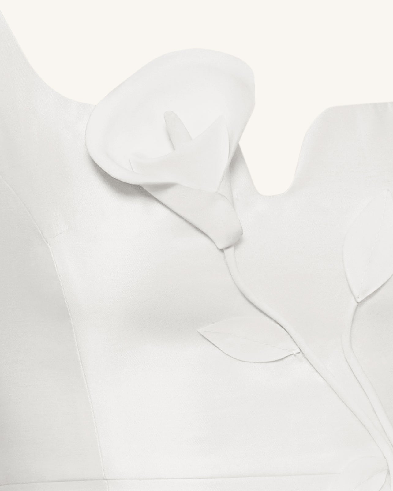 3D Vine-Appliqué Asymmetric Sweetheart Gown - White - Image 6